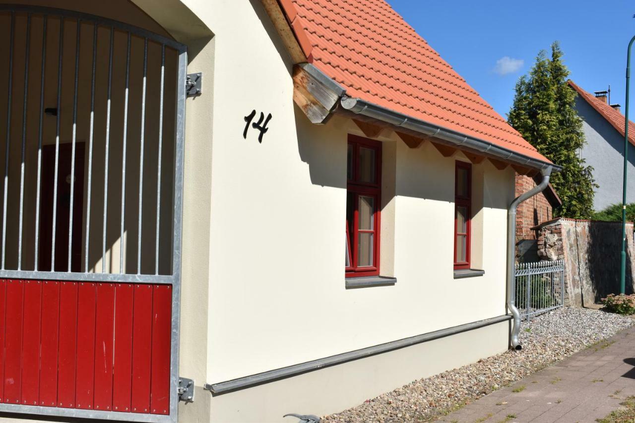 Apfelhof Biesenbrow Apartment Екстериор снимка